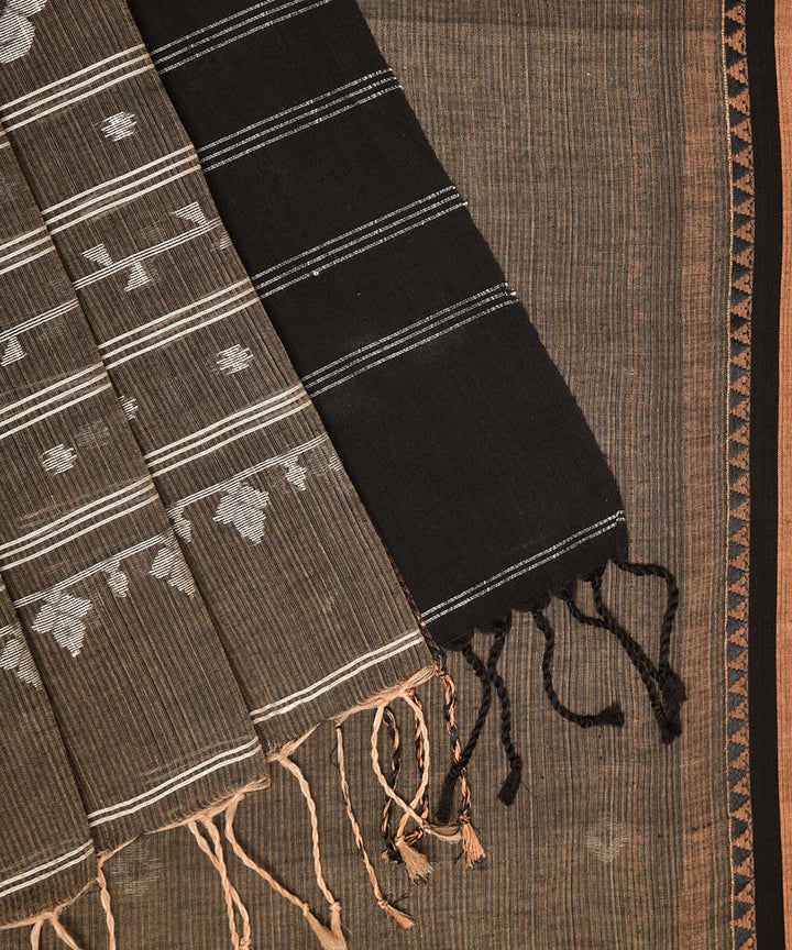 Grey hand embroidery kantha stitch cotton saree