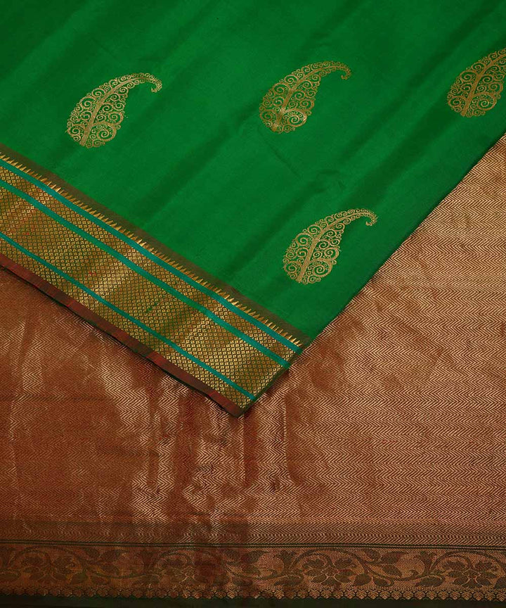 Green handloom gadwal silk saree