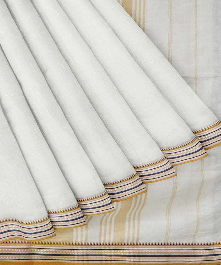 Tantuja white brown handwoven tangail cotton sari