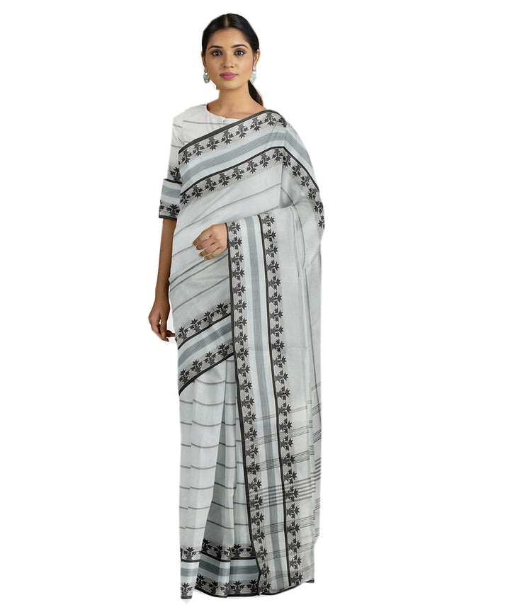 Tantuja grey handwoven shantipuri cotton sari