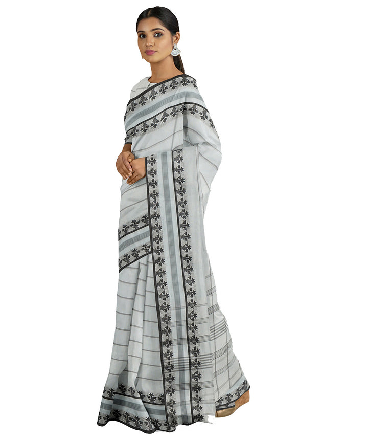 Tantuja grey handwoven shantipuri cotton sari