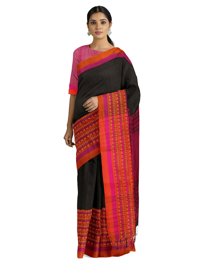 Tantuja black red handwoven shantipuri cotton sari
