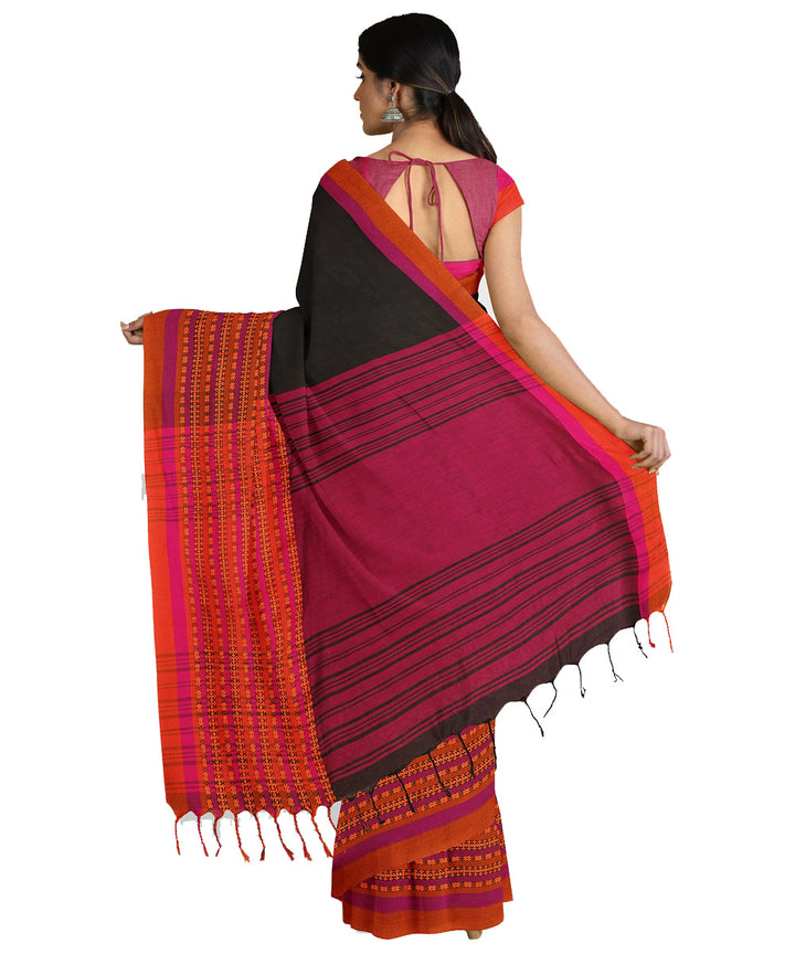 Tantuja black red handwoven shantipuri cotton sari