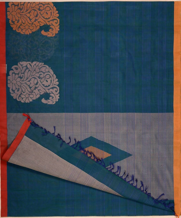 Dark green handloom kanchi cotton saree with paisley motifs