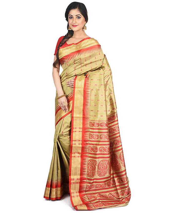 Green and red handloom garad silk saree