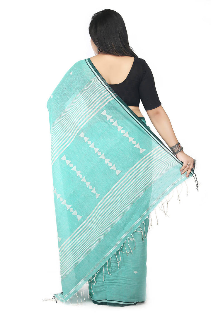 Handloom bengal sky blue cotton jamdani saree