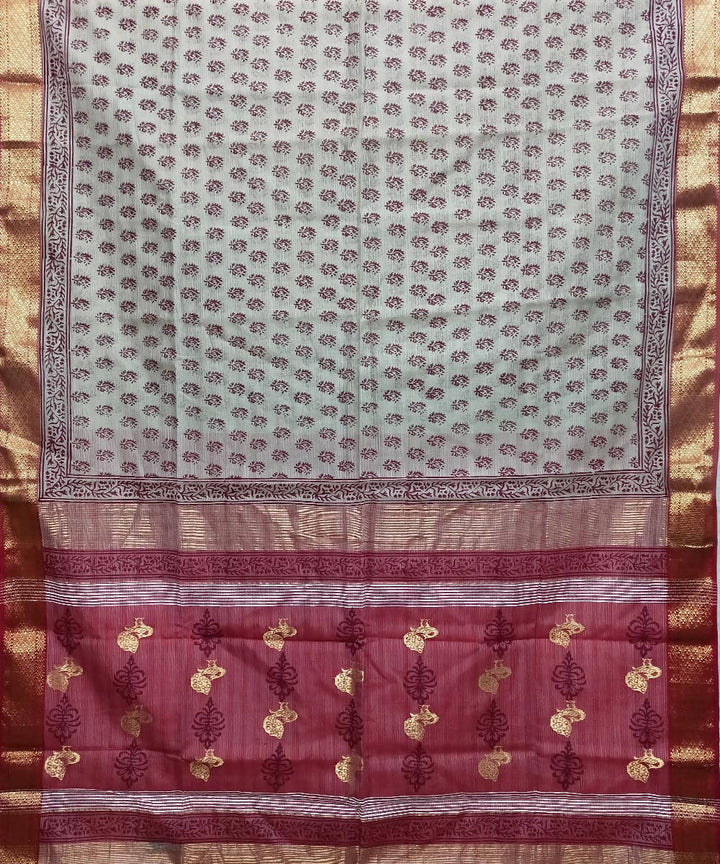 White dark red handwoven cotton silk maheshwari saree