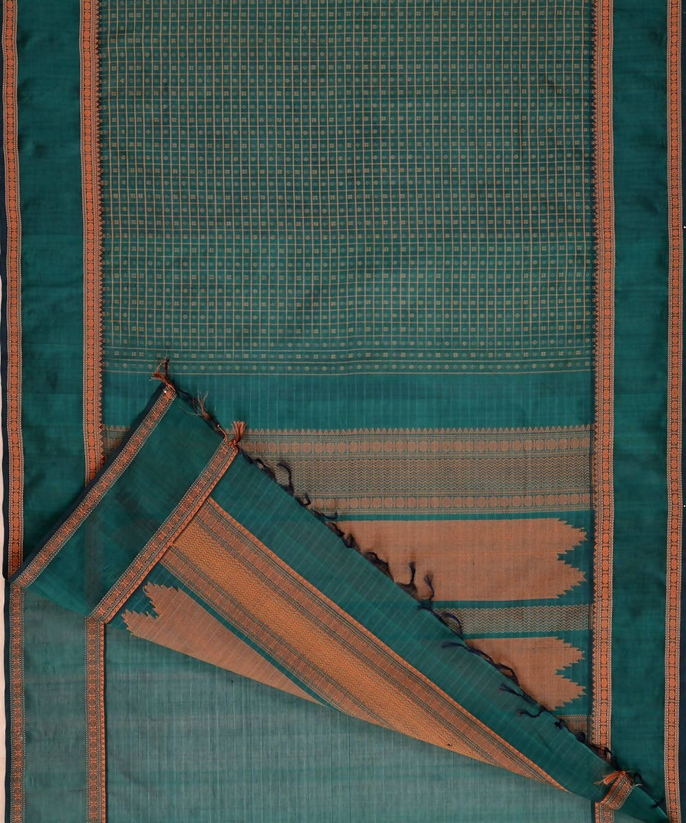 Peacock green kanchi silkcotton lakshadeepam saree rudraksha border