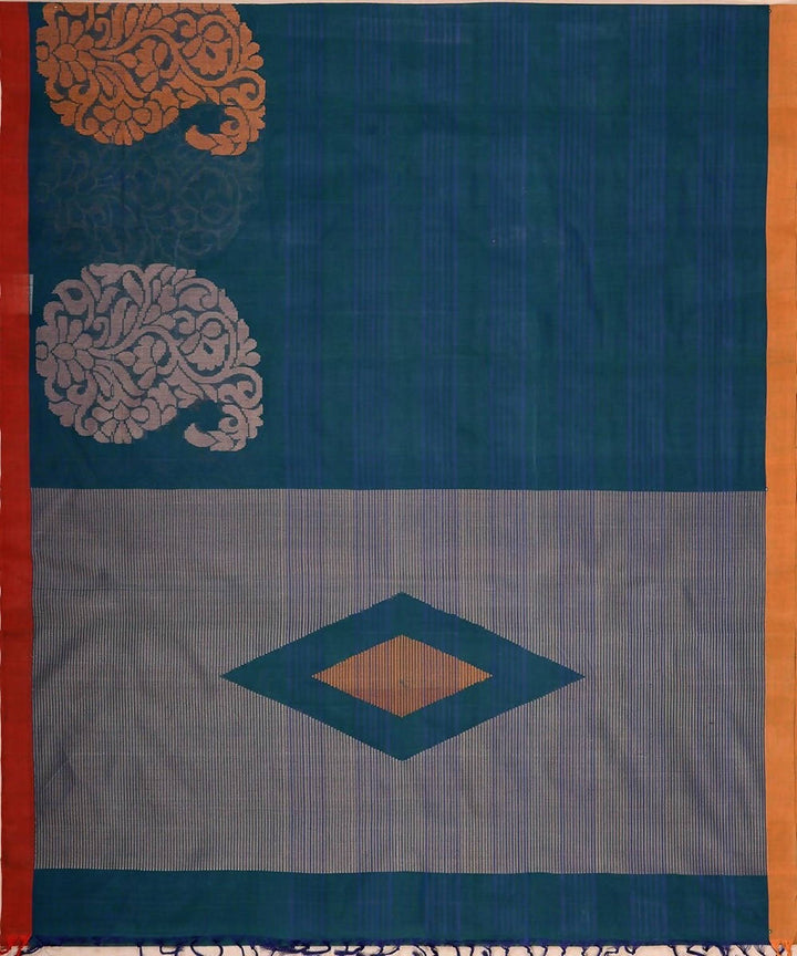 Dark green handloom kanchi cotton saree with paisley motifs