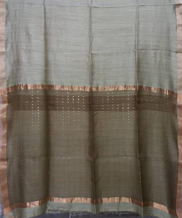 Bengal Grey Handloom Sequin Matka Silk Saree