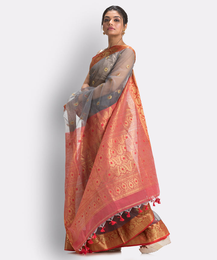 Grey bengal Handwoven Silk Tangail Saree