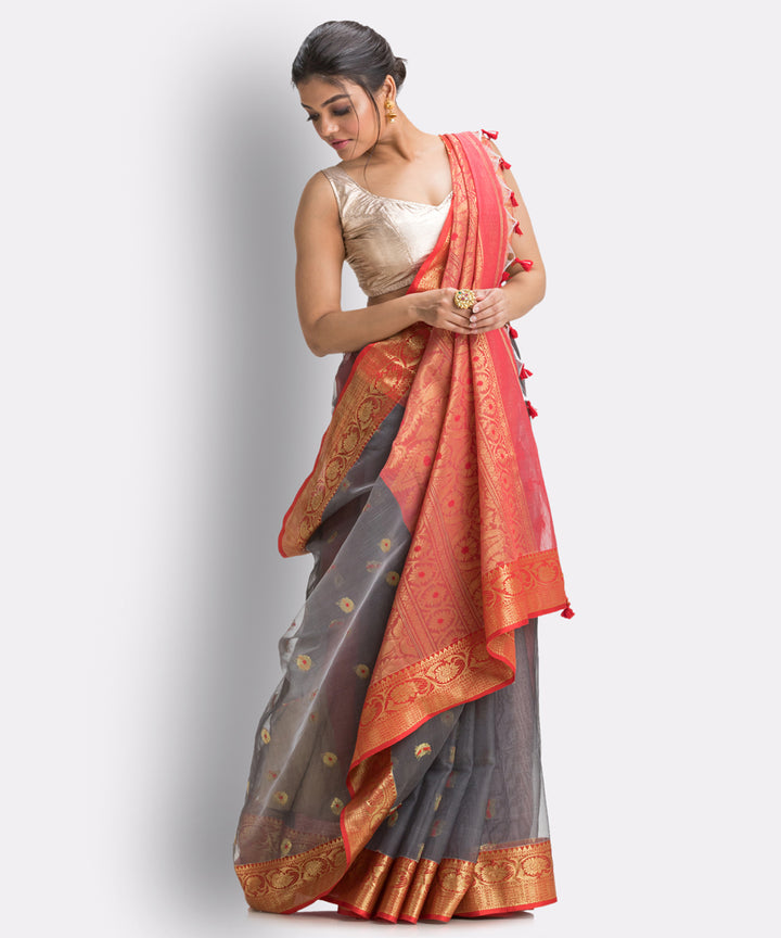 Grey bengal Handwoven Silk Tangail Saree