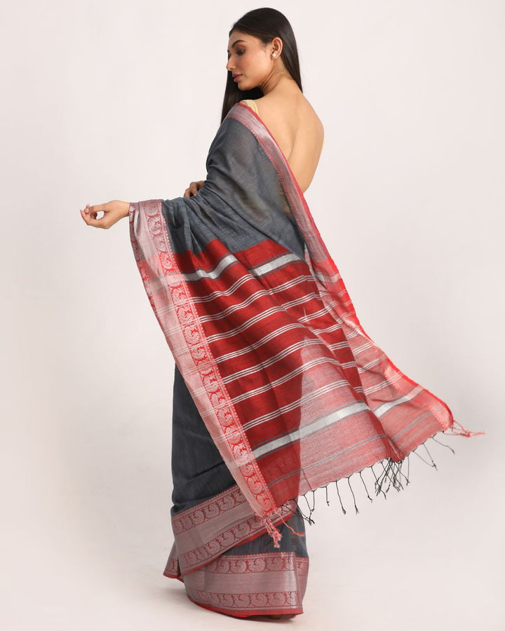 deep grey and Red handwoven cotton bengal saree