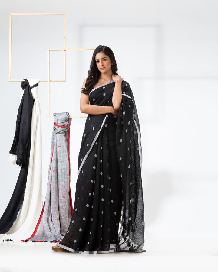 Black white handwoven linen jamdani saree