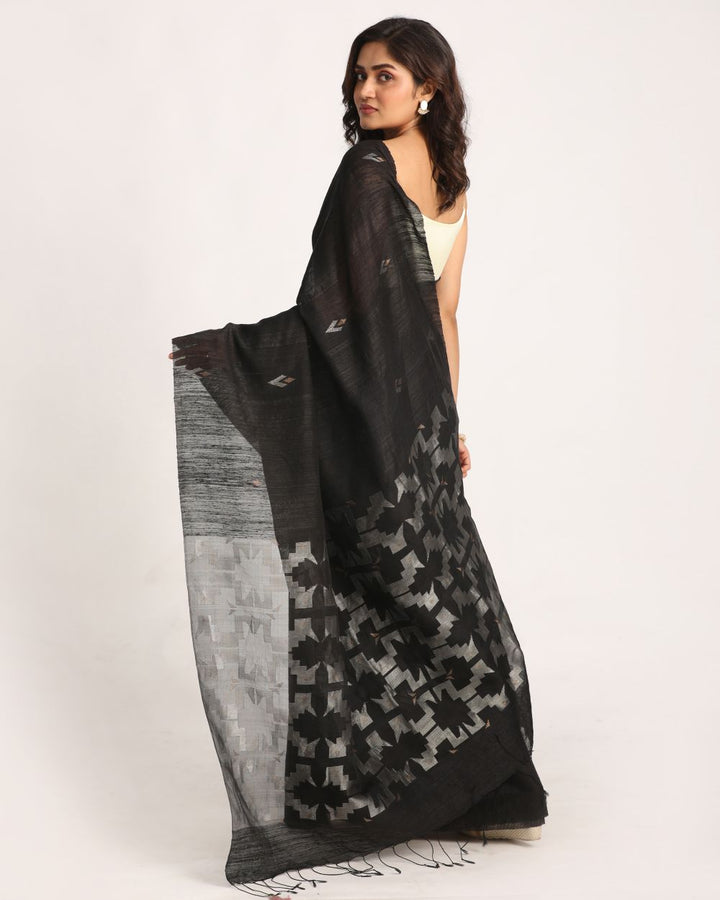 Black handwoven resham and matka silk jamdani saree