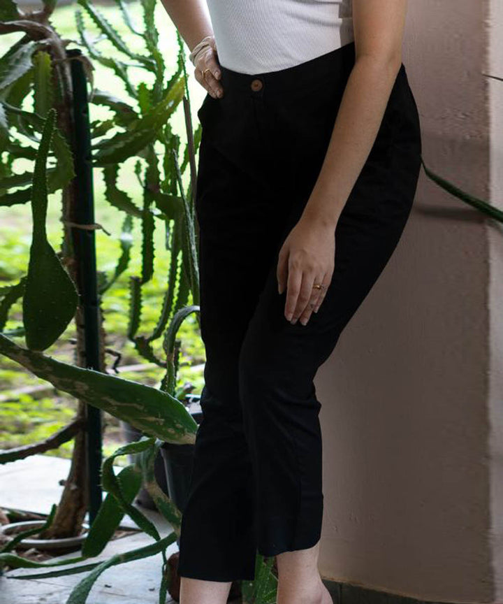 Black handcrafted ankle pant