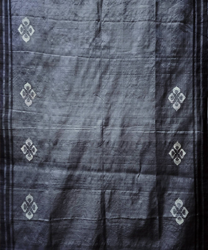 Black beige handwoven mulberry silk baavanbuti saree