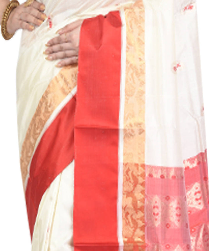 Offwhite red handloom garad silk saree