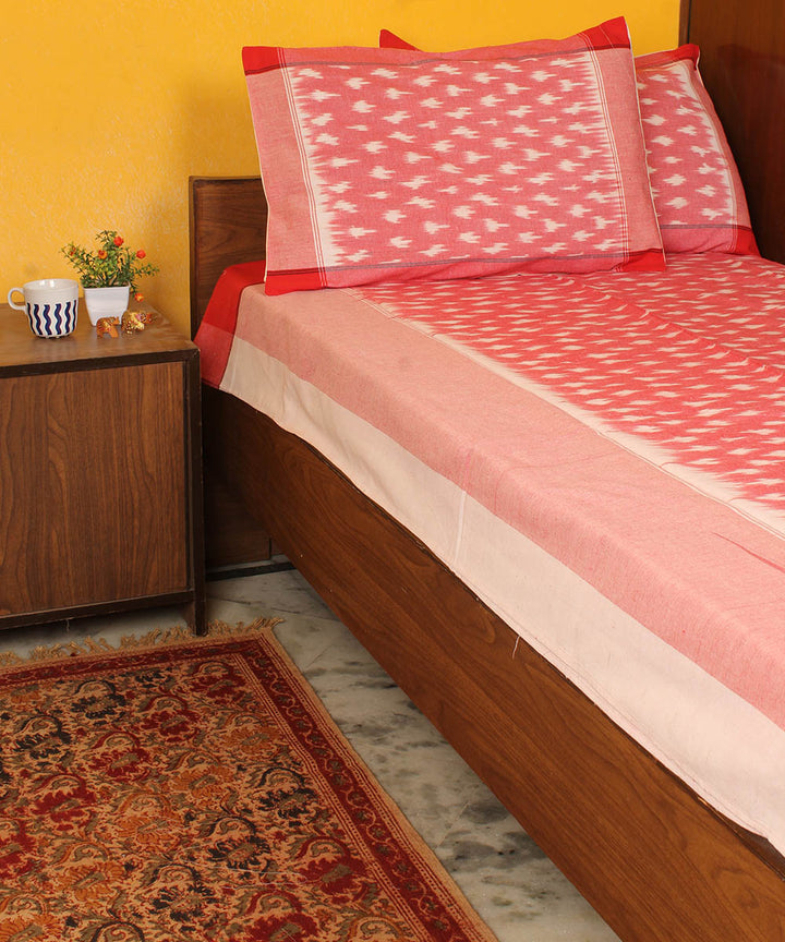 Pale red cotton handwoven pochampally ikat bedsheet