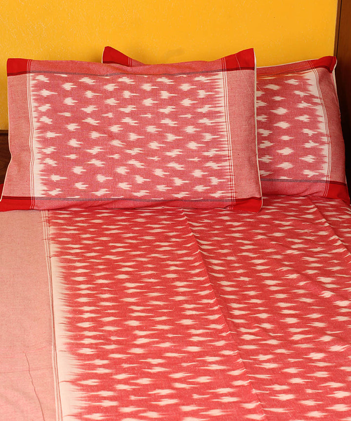 Pale red cotton handwoven pochampally ikat bedsheet