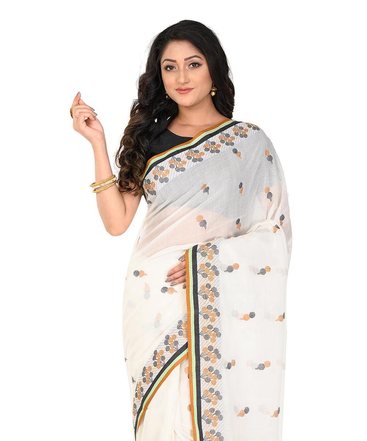 White brown handwoven cotton tangail saree