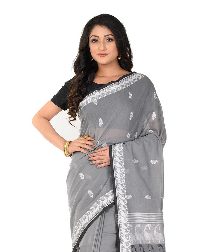 Grey black handloom cotton tangail saree