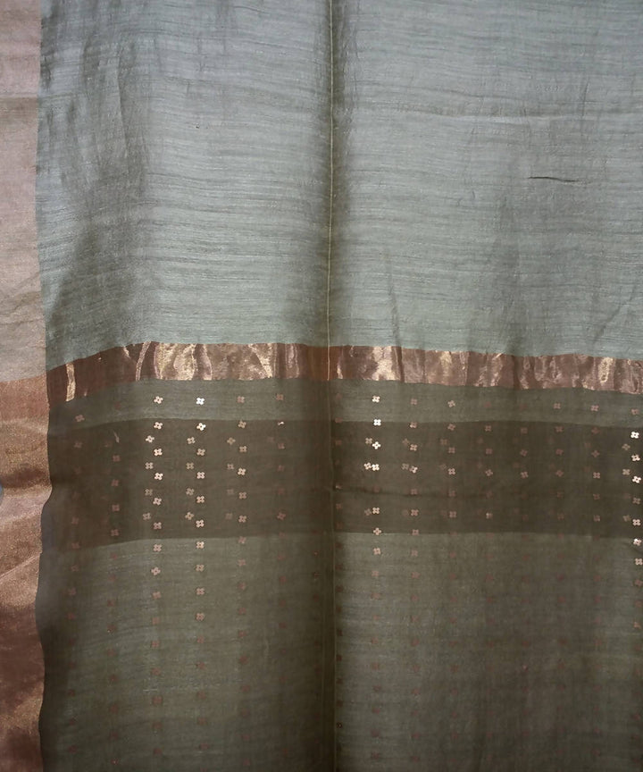 Bengal Grey Handloom Sequin Matka Silk Saree