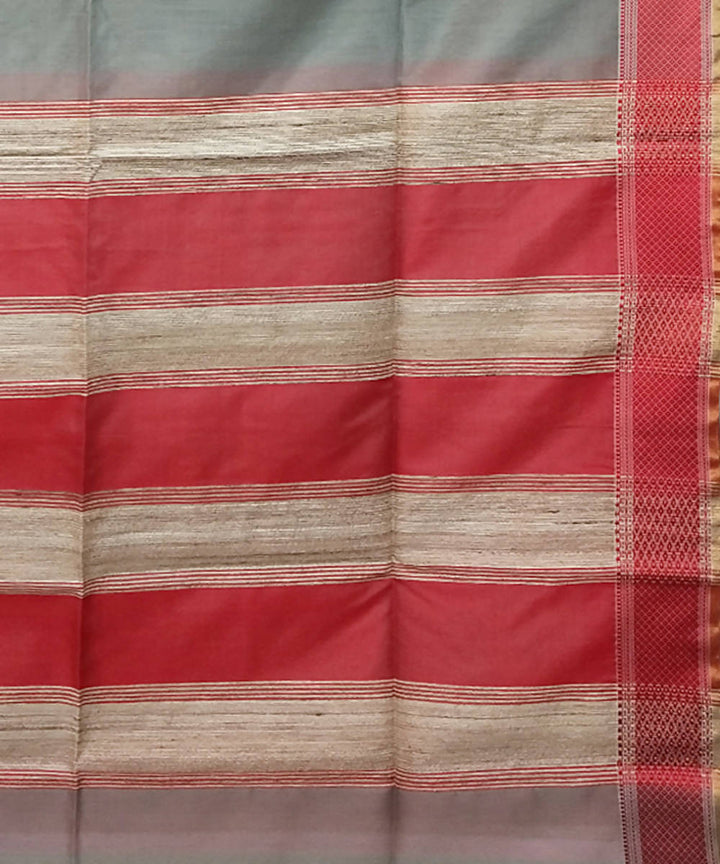Light grey and peach handloom cotton silk maheshwari saree