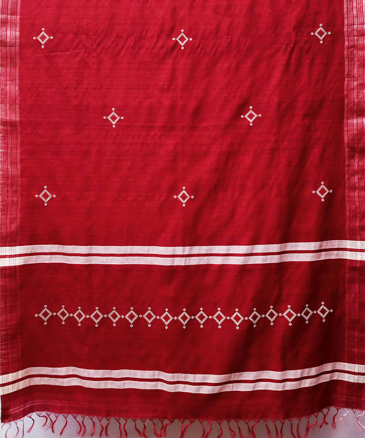 Maroon white handwoven mulberry silk baavanbuti saree