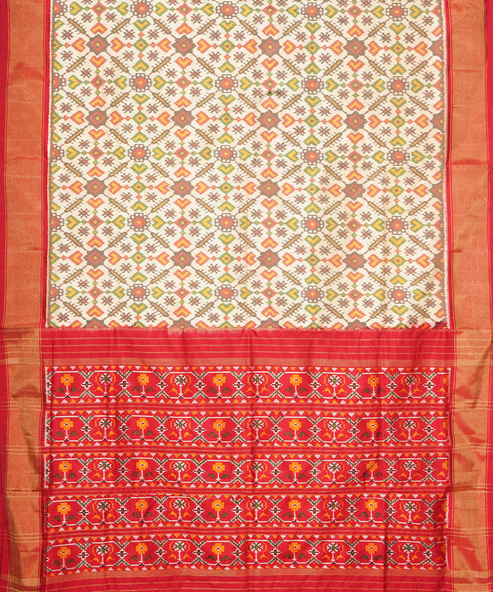 Cream red pochampally ikat handloom silk saree