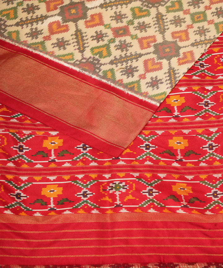 Cream red pochampally ikat handloom silk saree