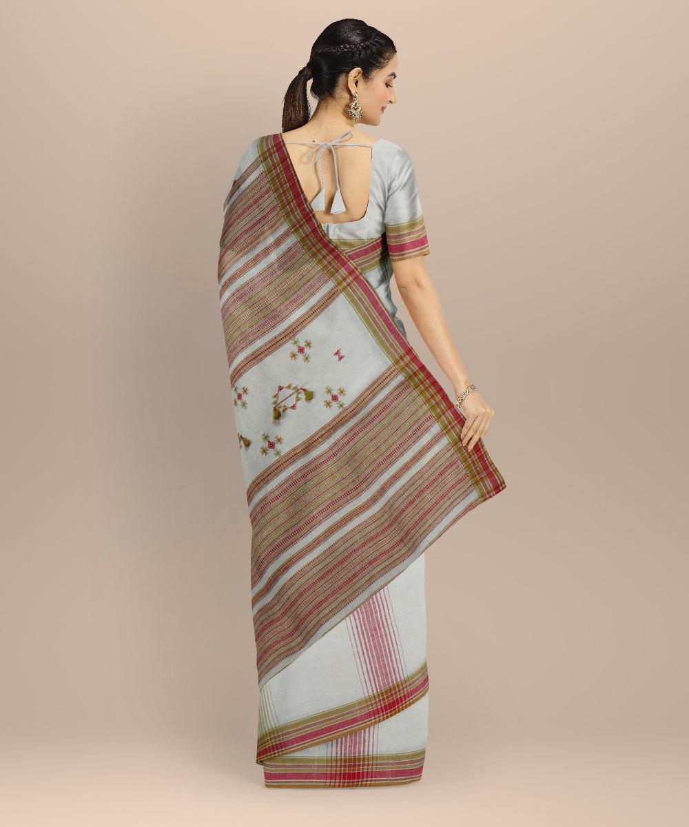 Off white multicolor fine cotton handloom bhujodi saree