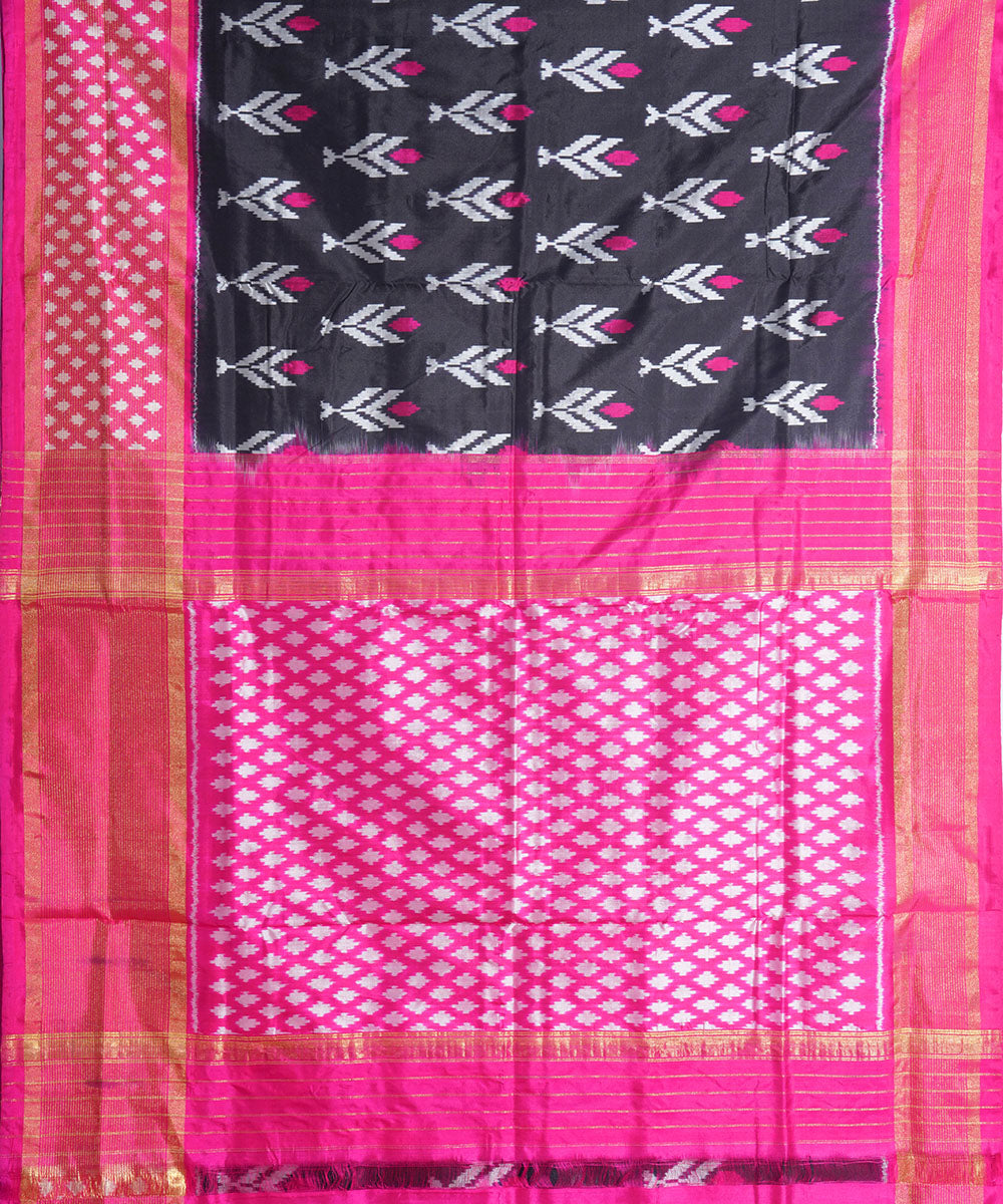 Black pink handwoven pochampally ikat silk saree