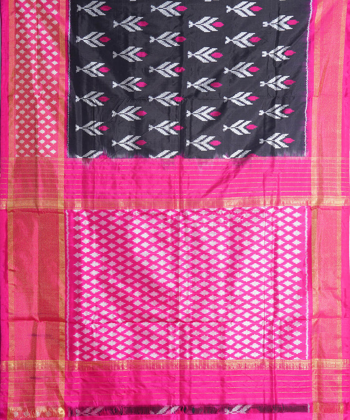 Black pink handwoven pochampally ikat silk saree