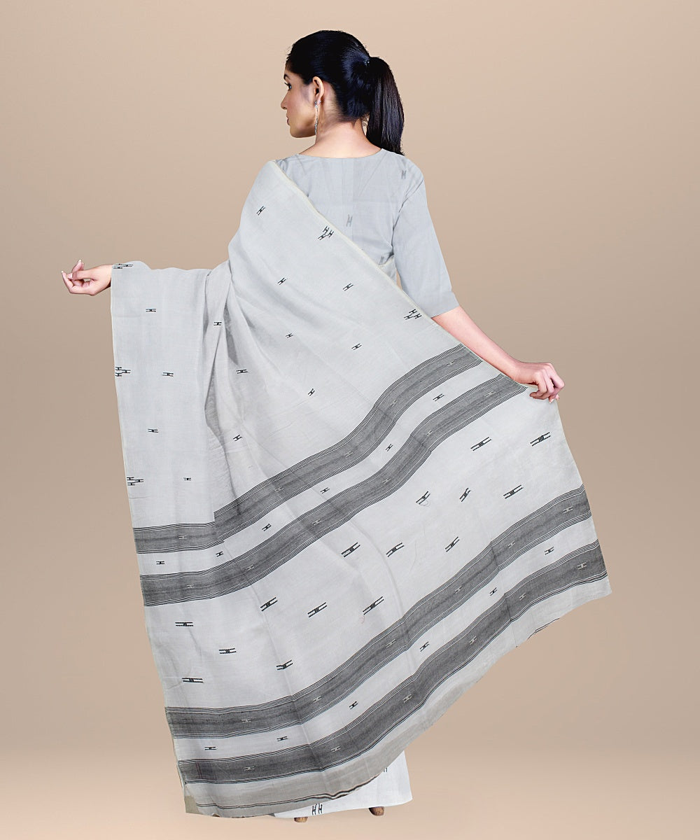 White black handloom cotton bengal saree