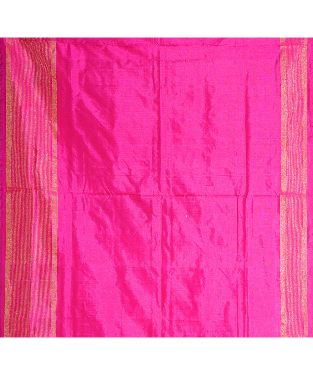 Black pink handwoven pochampally ikat silk saree