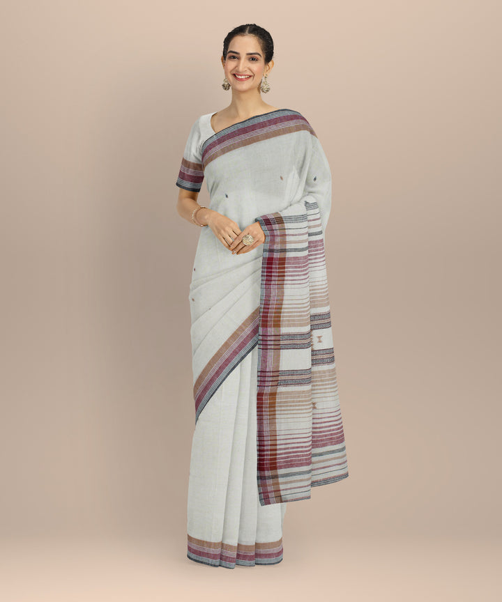 Off white maroon fine cotton handloom bhujodi saree