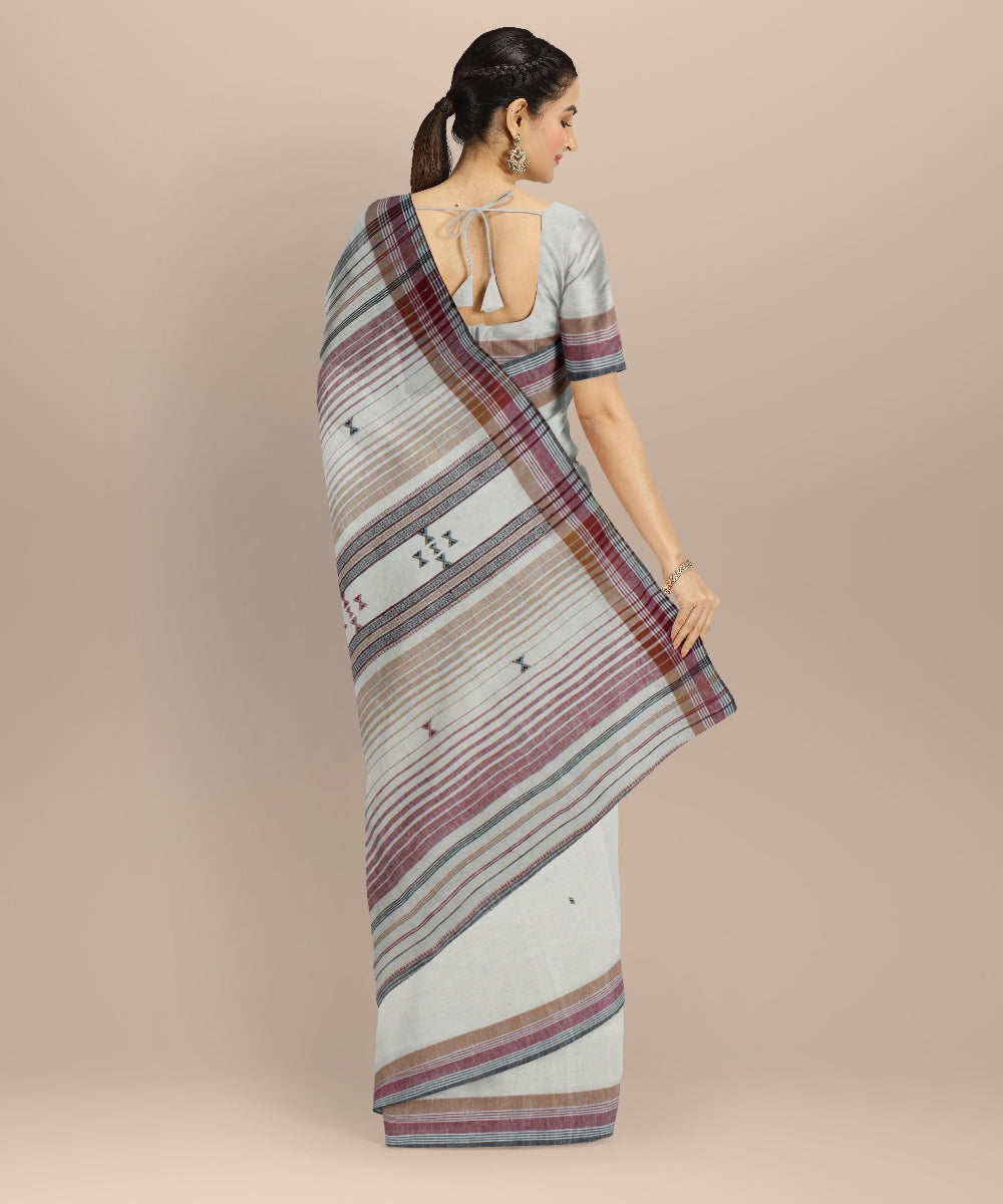 Off white maroon fine cotton handloom bhujodi saree