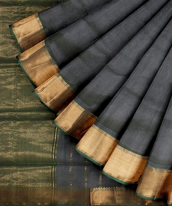 Forest green dark green handloom maheshwari cotton silk saree