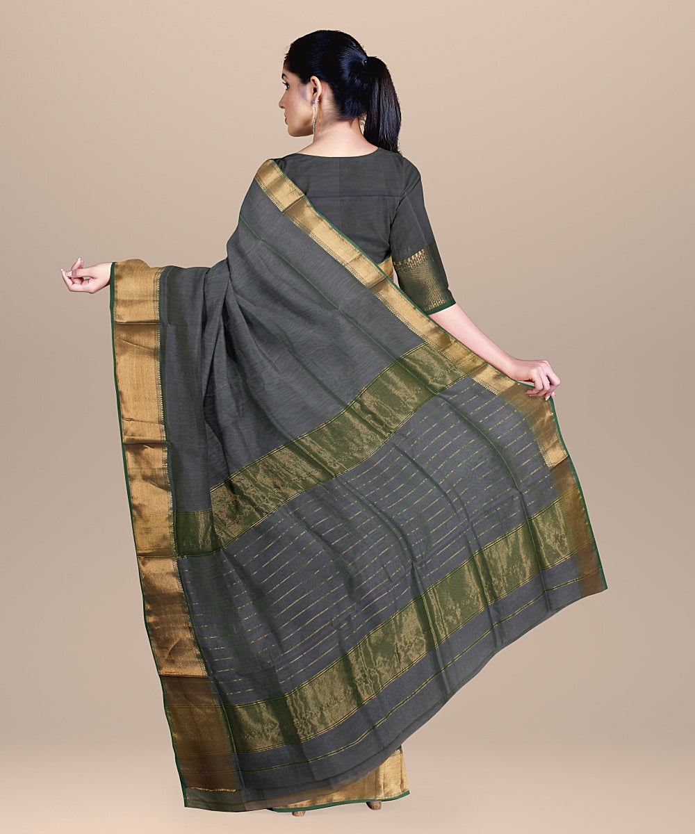 Forest green dark green handloom maheshwari cotton silk saree