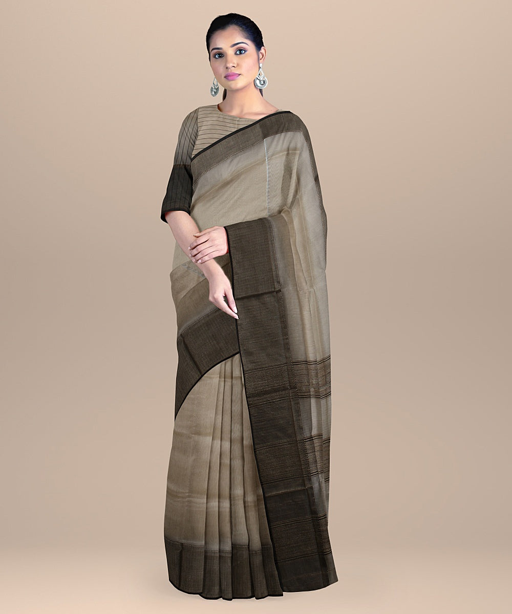 Offwhite grey handloom cotton silk maheshwari saree