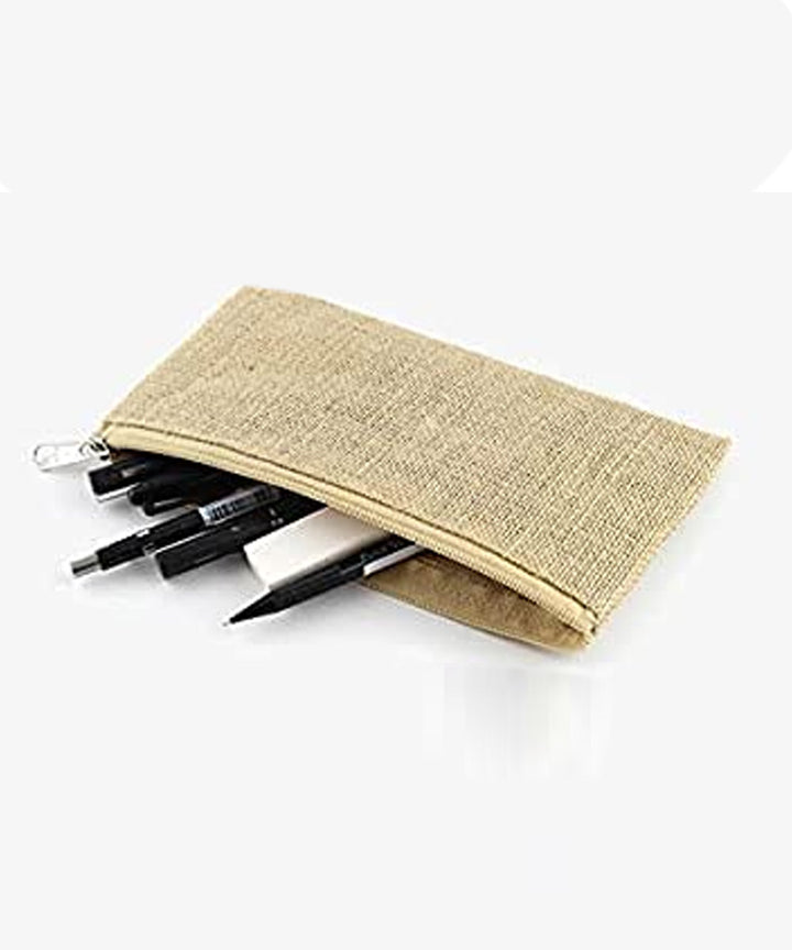 Beige jute handwoven pouch