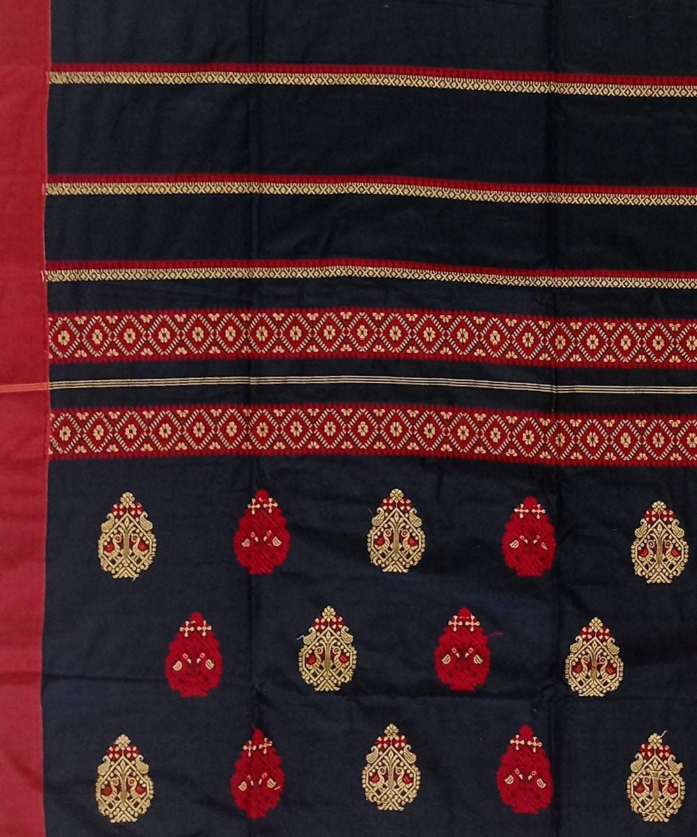 Black red cotton handwoven bengal saree