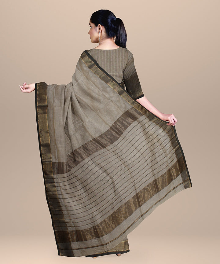 Offwhite grey handloom maheshwari cotton silk saree