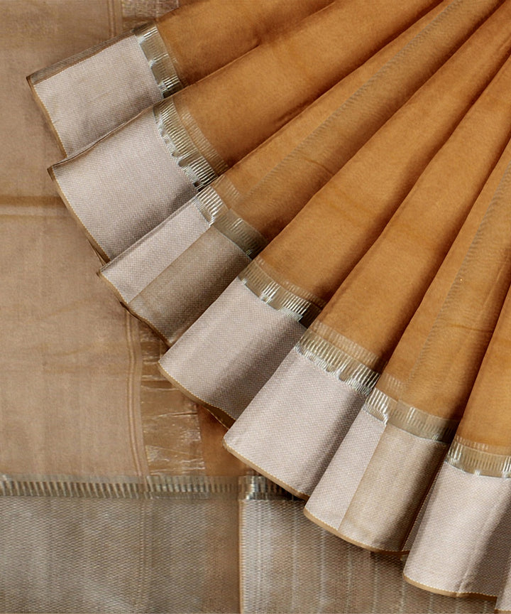 Light orange offwhite handloom maheshwari cotton silk saree