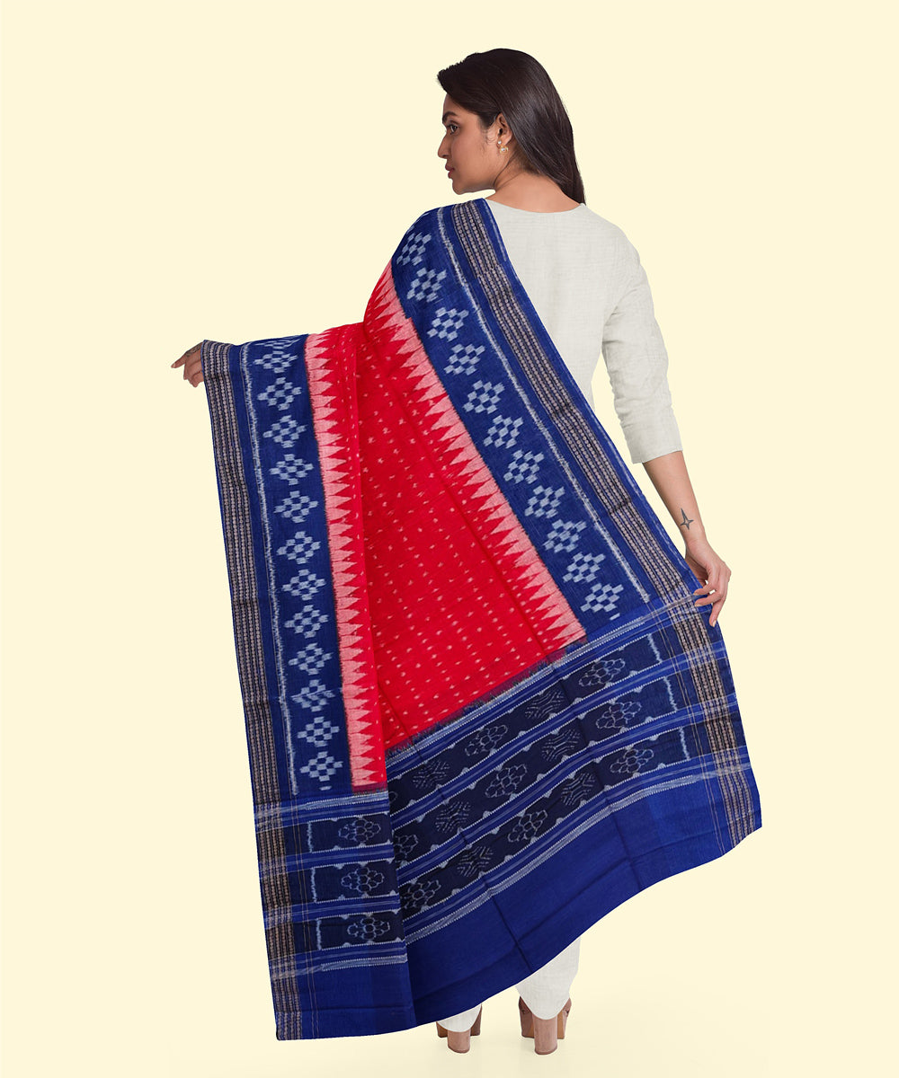 Red blue cotton handwoven sambalpuri dupatta