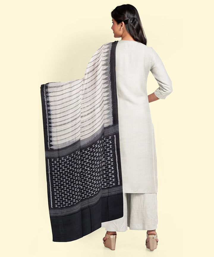 White black cotton handwoven sambalpuri dupatta