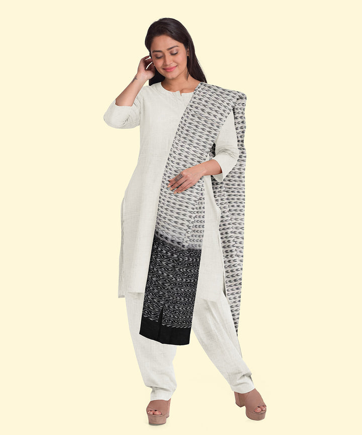 White black handwoven cotton sambalpuri dupatta