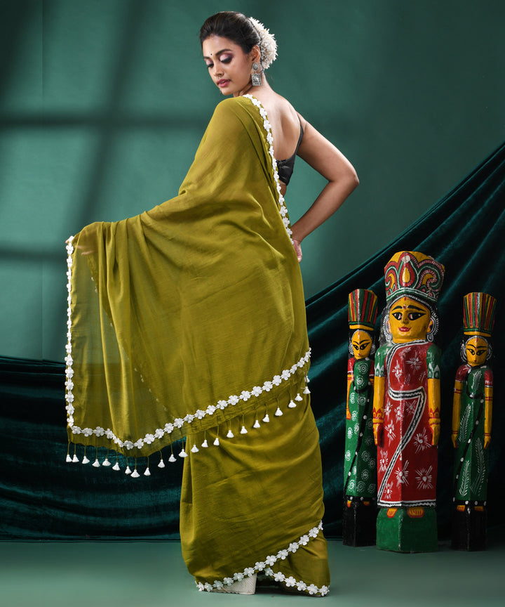 Pasta green white handloom cotton bengal saree