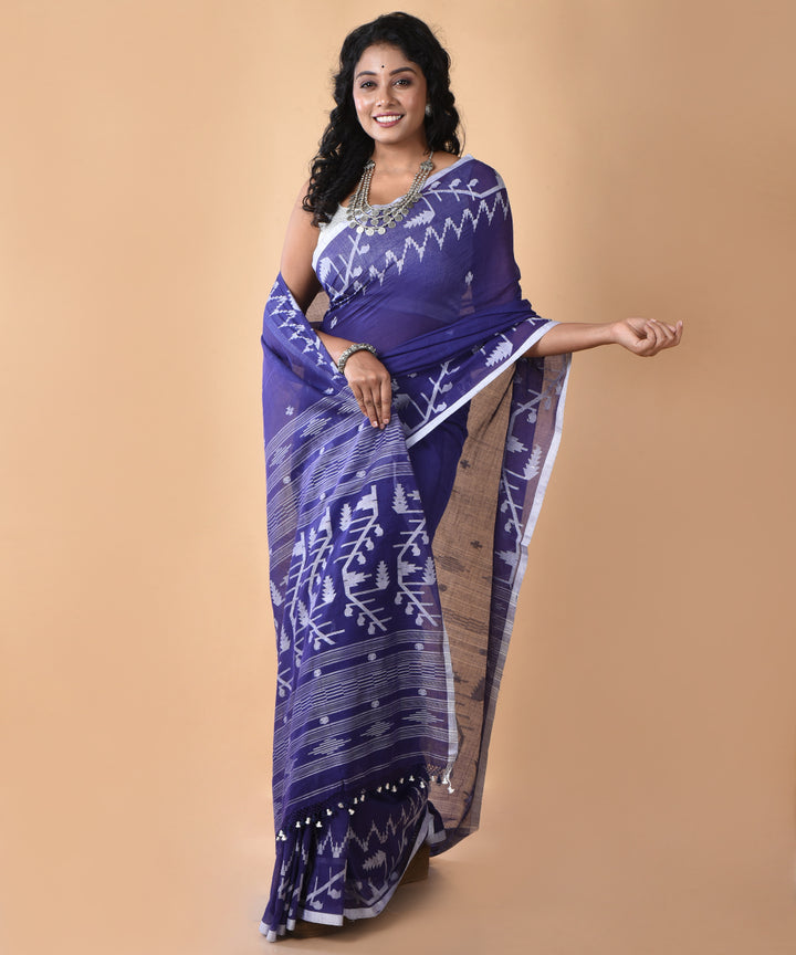Navy blue offwhite cotton handwoven jamdani saree